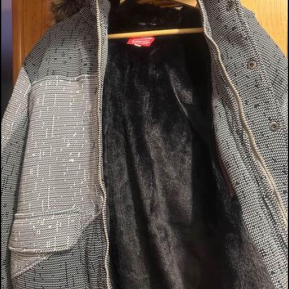 Sprayground Men’s Size Large Jacket..Never worn in excellent condition..